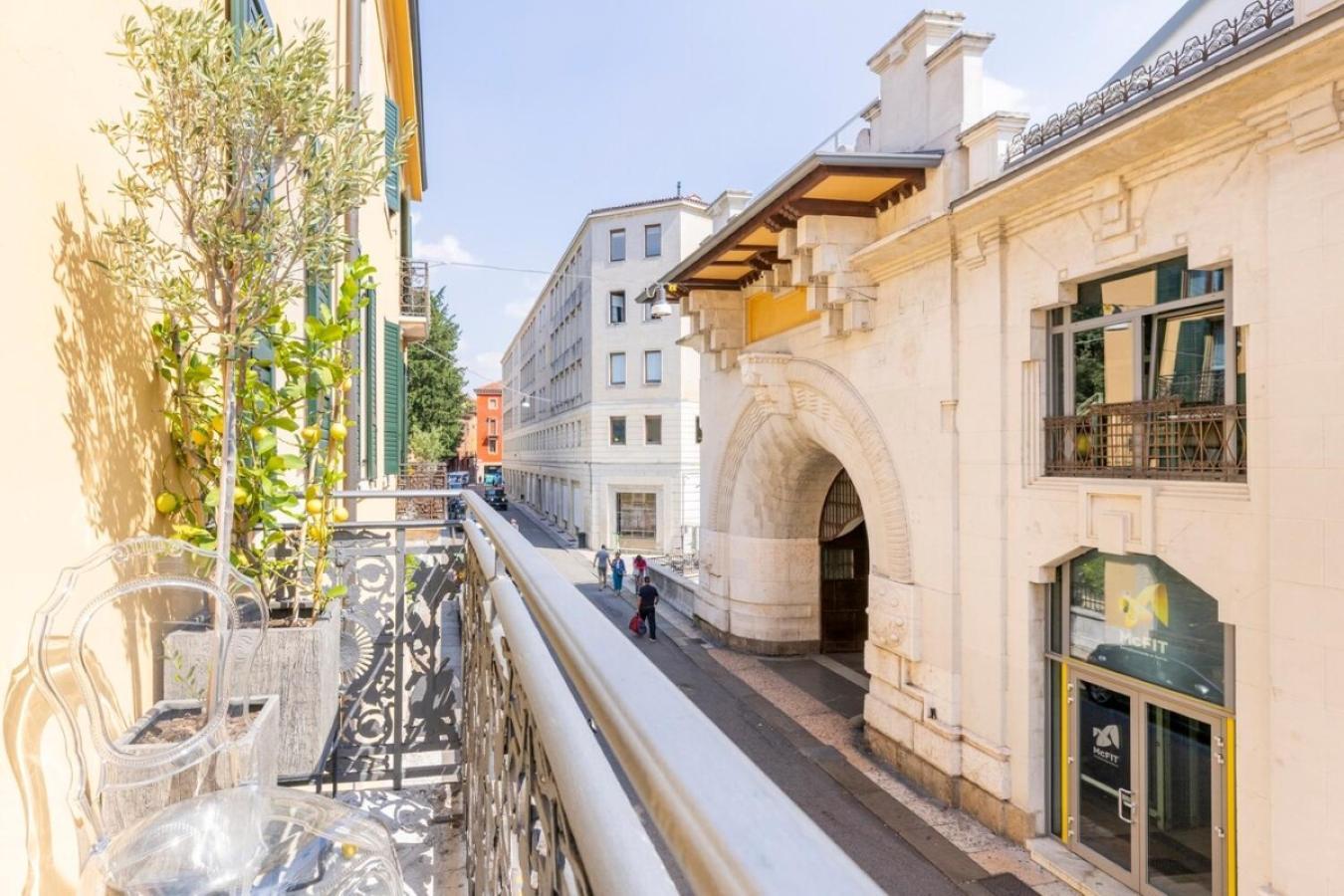 Manin Grand House Διαμέρισμα Βερόνα Εξωτερικό φωτογραφία